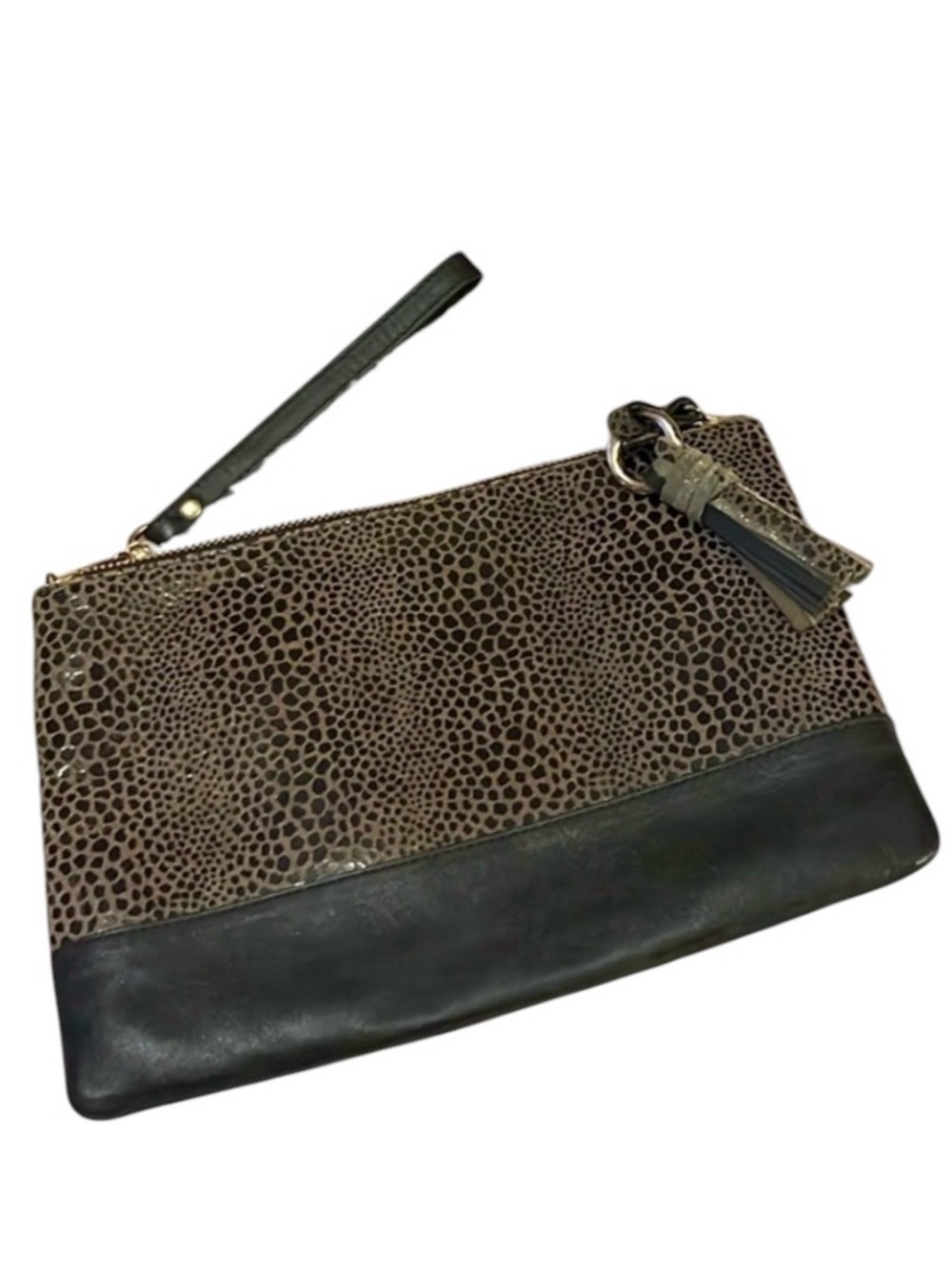 Chicos Snakeprint Embossed Brown Tan Beige Leather Zipper Wristlet Bag Purse